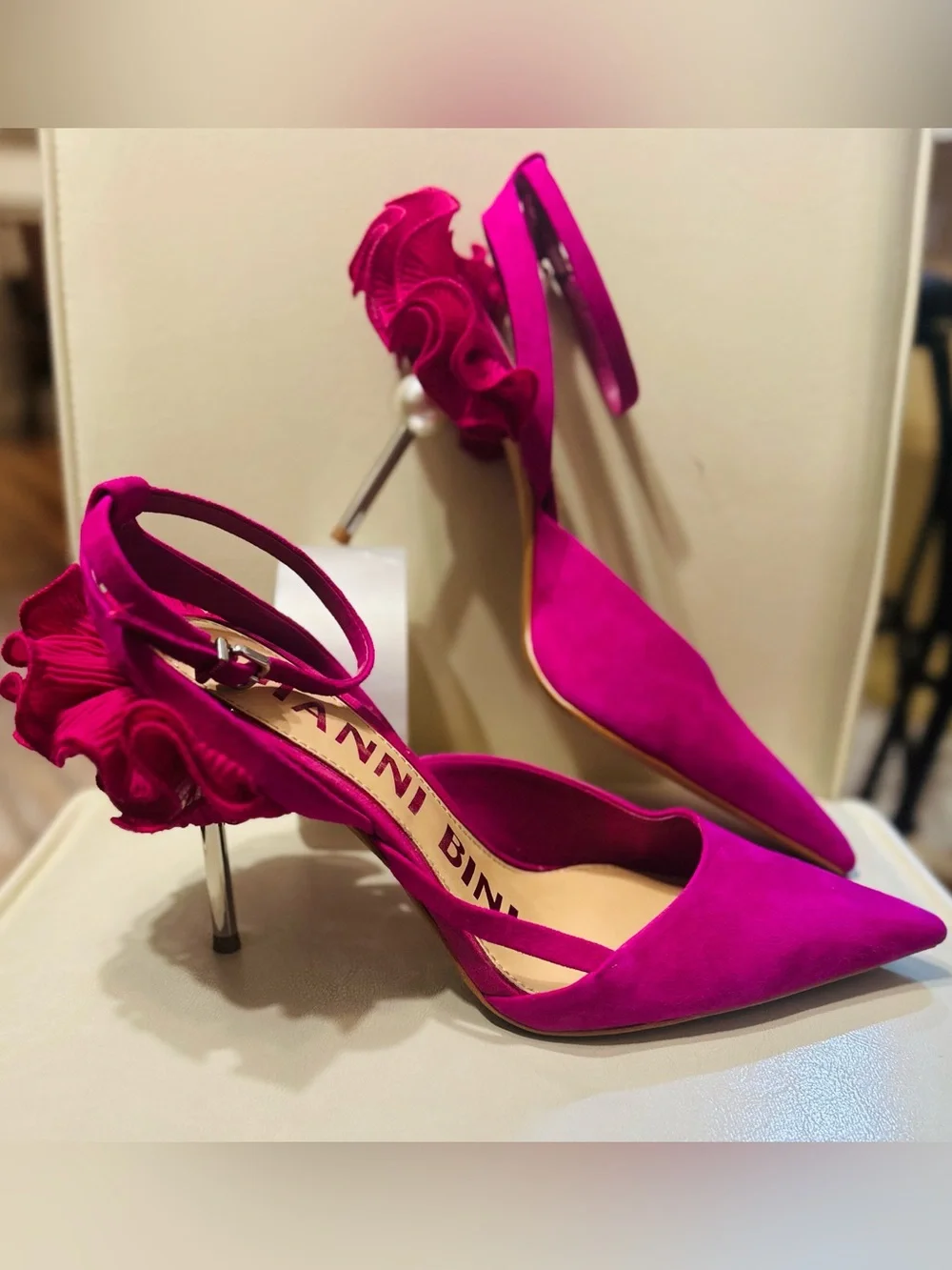 Gianni Bini Hot Pink Faux Suede Ruffle Ankle-Strap Pumps | Size:9.5 - Picture 1 of 5